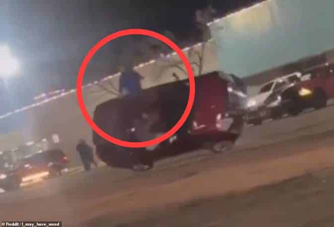 Automovilista se graba haciendo piruetas; todo termina en accidente