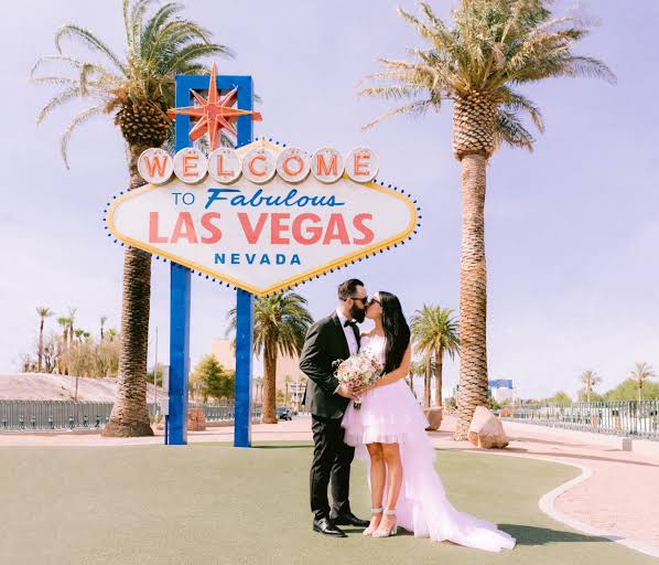 Buscan romper récord en Las Vegas con miles de bodas el 31 de diciembre