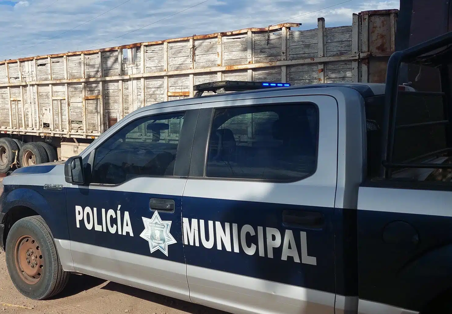 Camioneta de la policía municipal