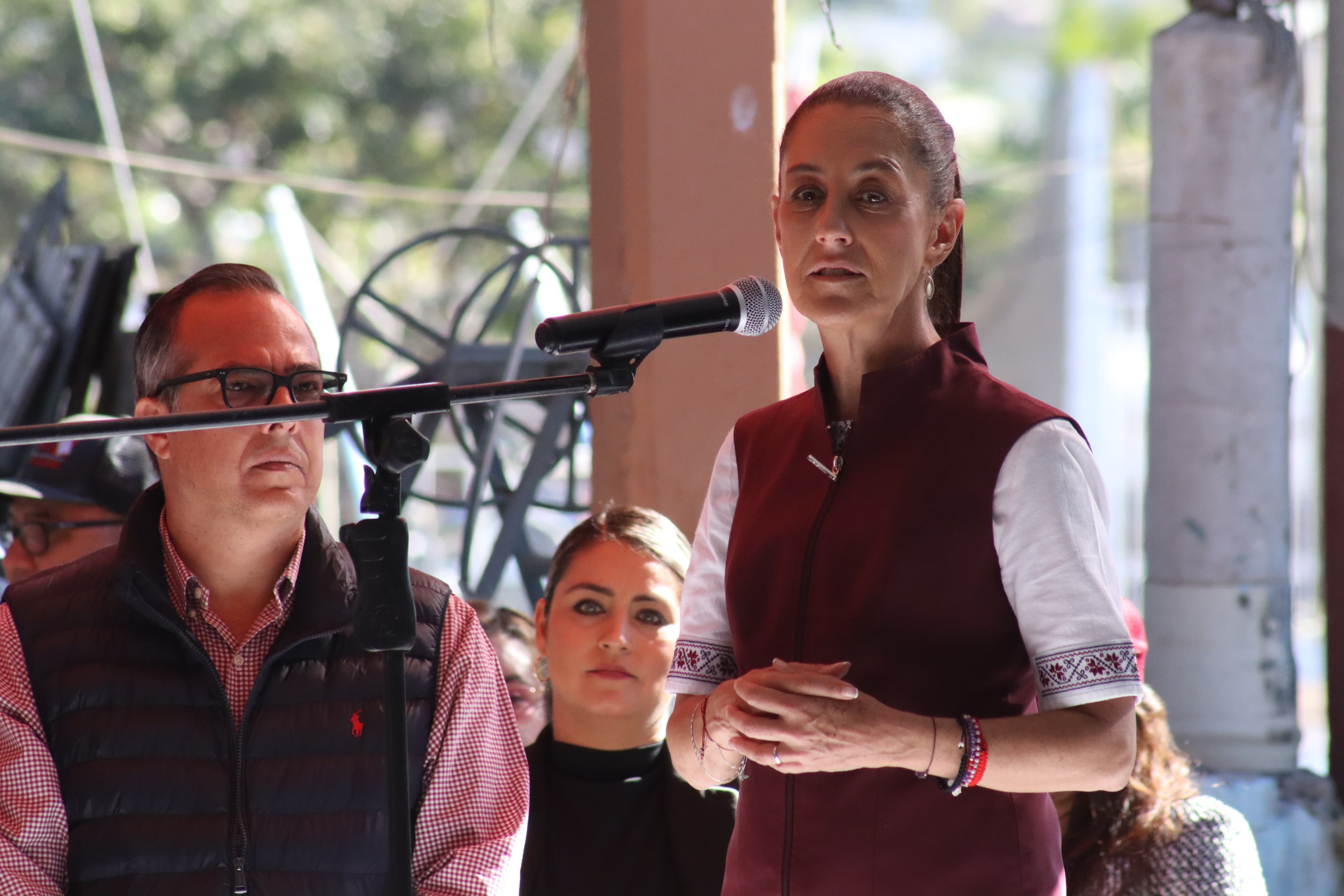 Claudia Sheinbaum Pardo, en reunión con el sector pesquero y acuicultores en el puerto de Topolobampo