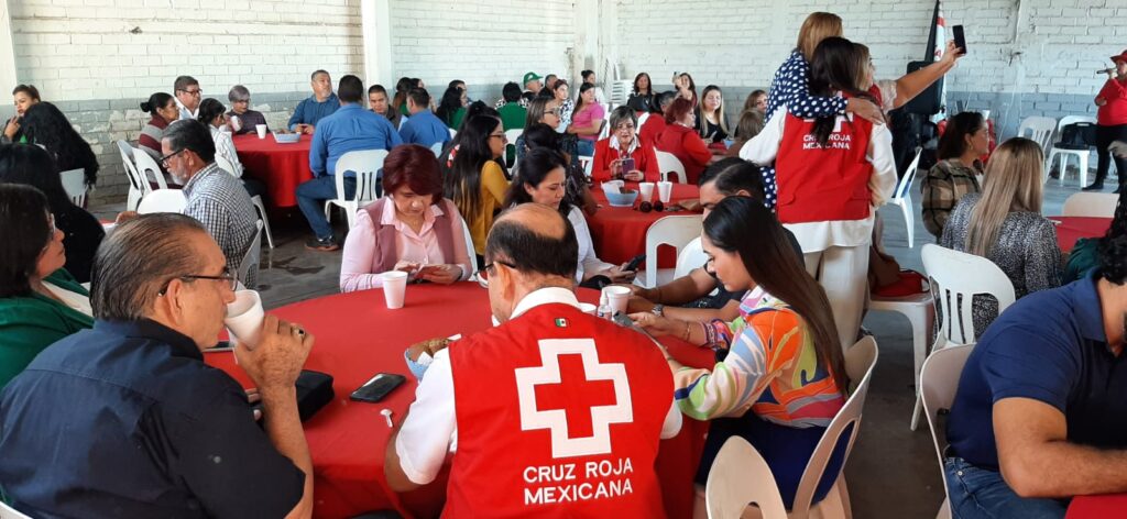 Actividades para recaudar fondos para personal de la Cruz Roja Guamúchil