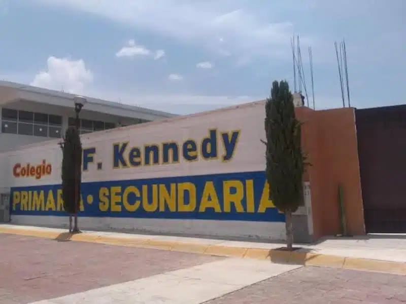 Docente pierde la vida frente a sus alumnos en un salón de clases de Hidalgo