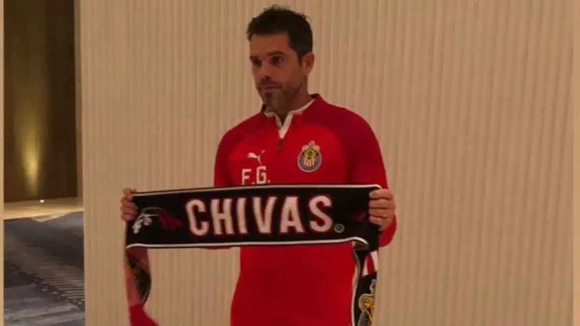 Fernado Gago será técnico en las Chivas