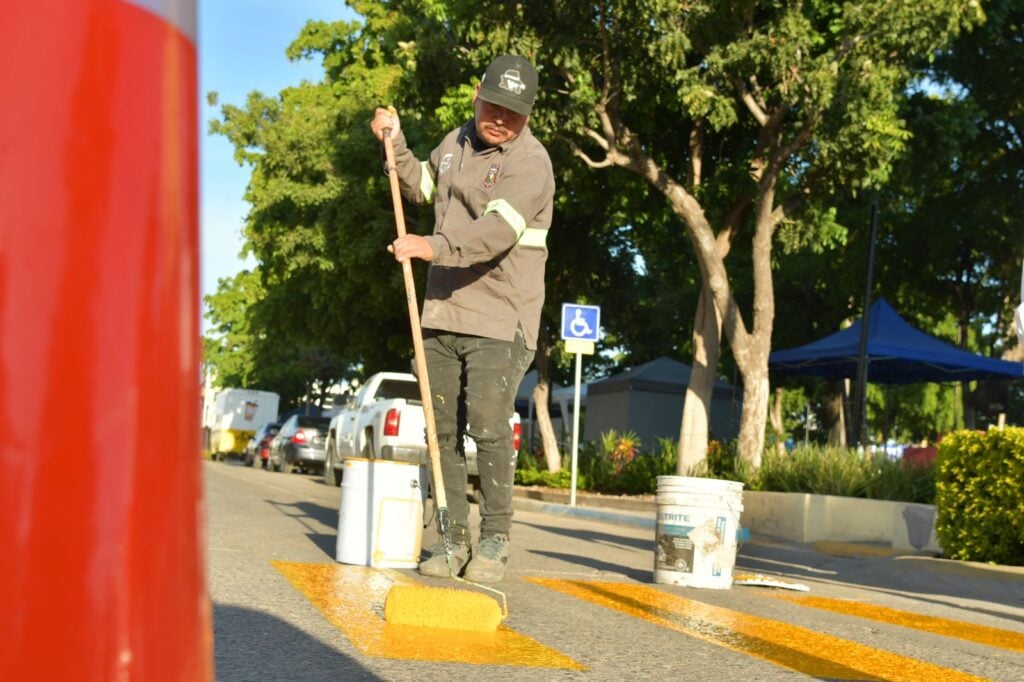 Actividades para embellecer el centro de la ciudad de Guamúchil