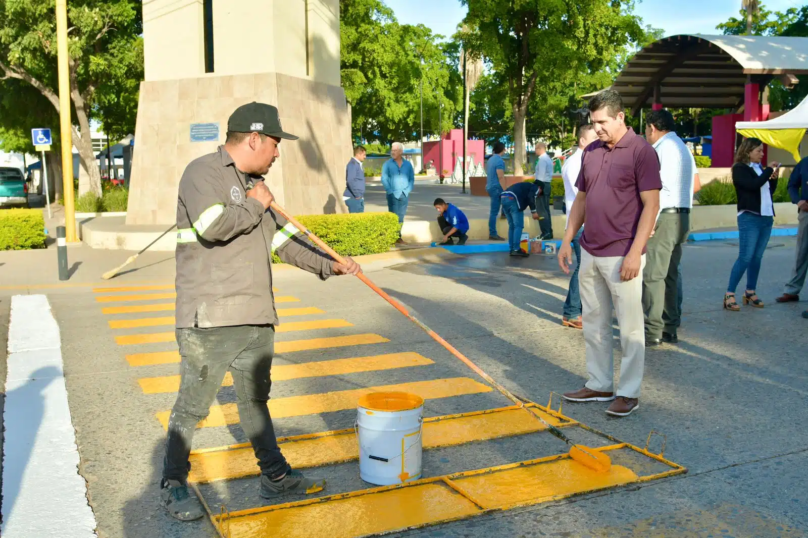 Actividades para embellecer el centro de la ciudad de Guamúchil