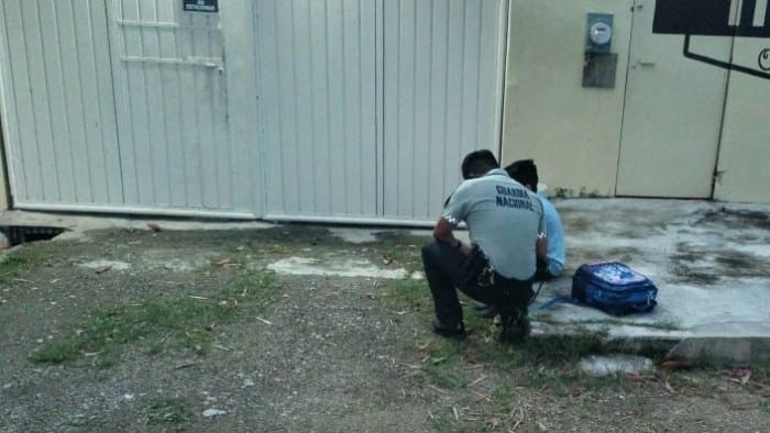 Guardia Nacional con niño de 10 años