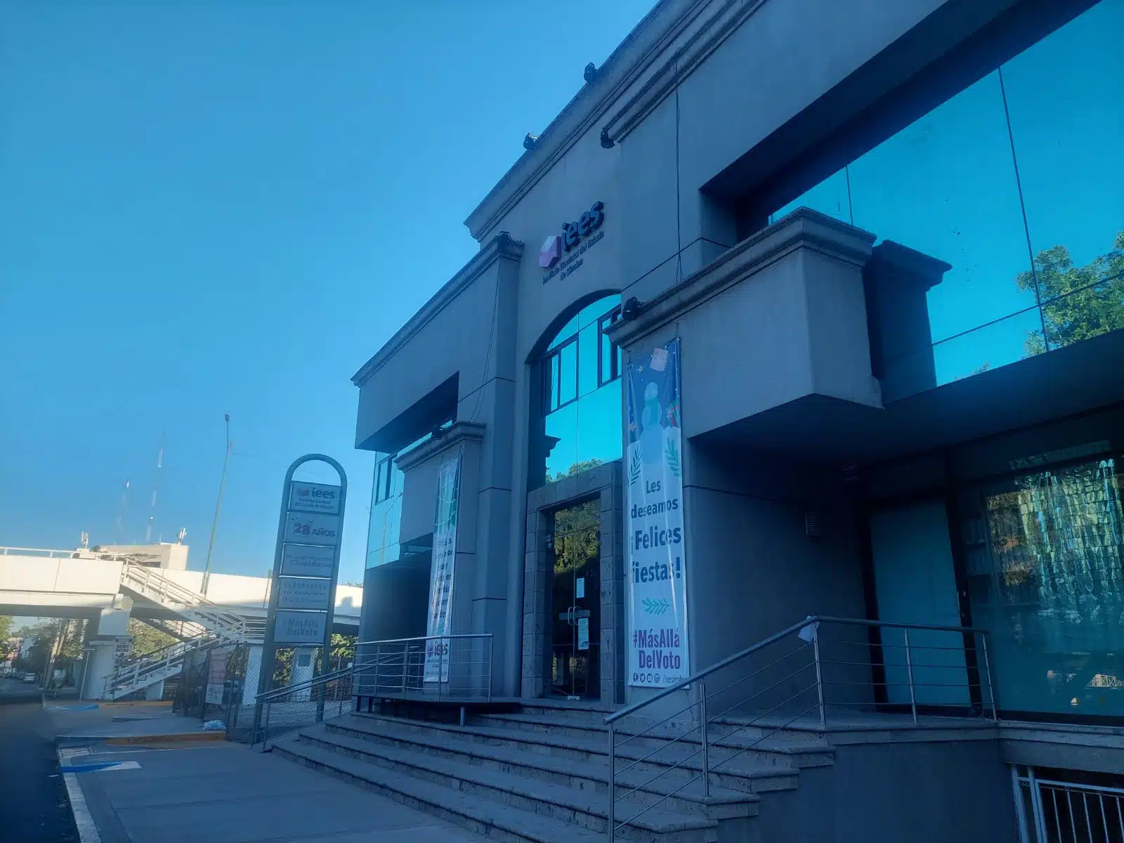 Edificio del Instituto Electoral del Estado de Sinaloa