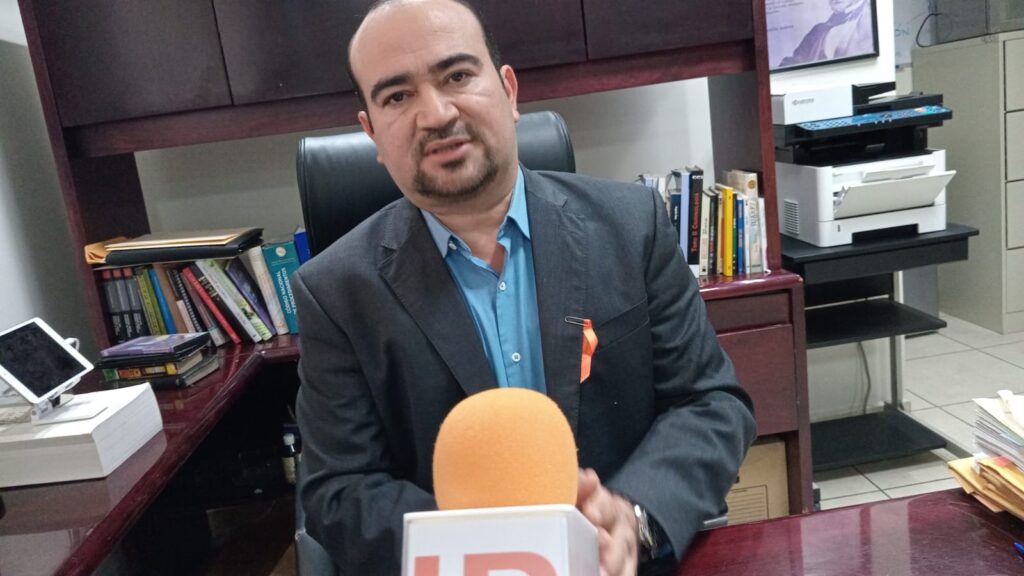 Jesús Arnoldo Serrano Castelo entrevista con Línea Directa en Mazatlán