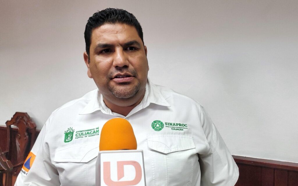 Jesús Bill Mendoza Ontiveros,  director de Protección Civil, en entrevista para LD