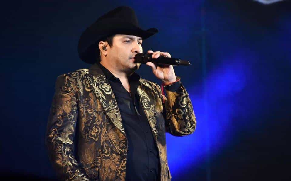 Julión Álvarez en concierto