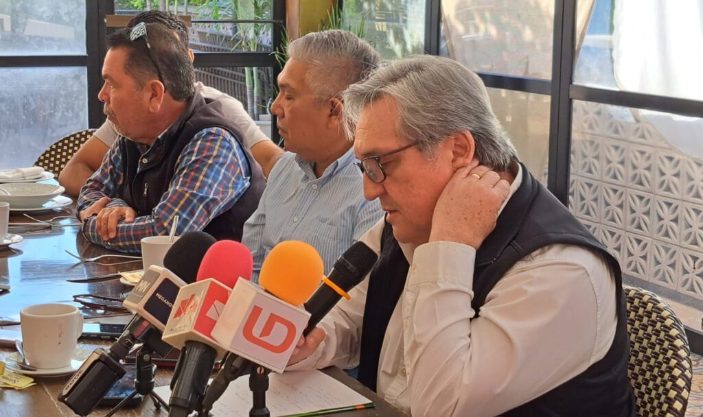 Conferencia de prensa de la Confederación de Asociación Agricultores del Estado de Sinaloa