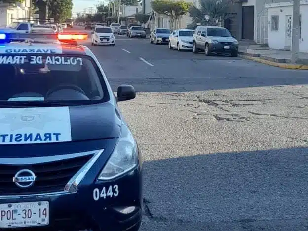 Un motociclista resultó lesionado tras accidente en Guasave.