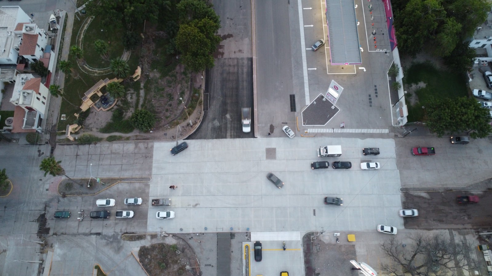 Trabajos de pavimentación en Ahome.