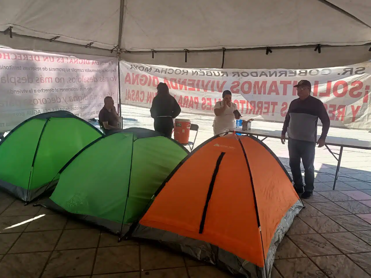 Casas de campaña de la huelga de hambre en Guasave