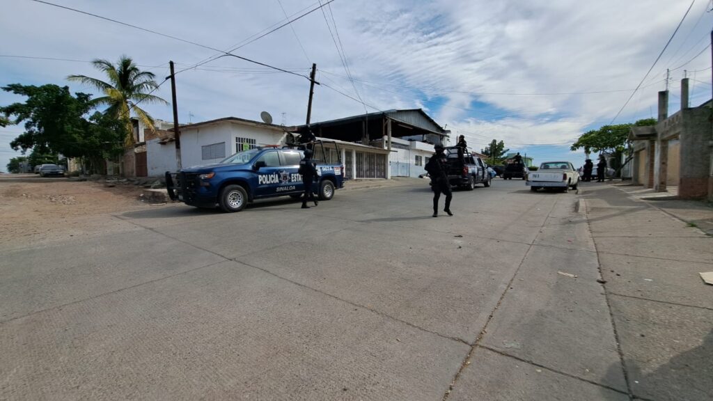Policía Estatal en el lugar donde “levantaron” a un hombre en Culiacán