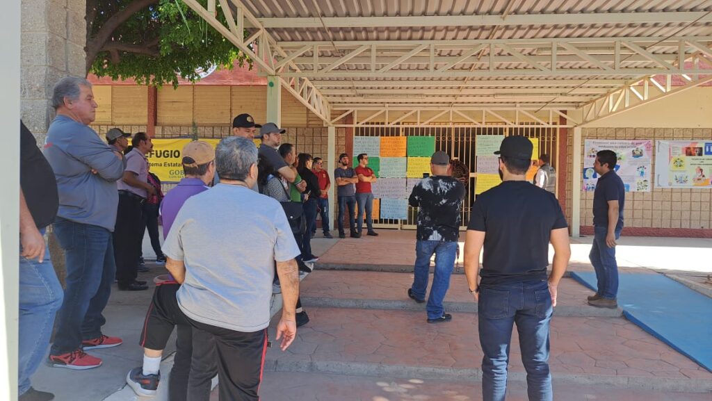 Protesta de trabajadores en UAdeo Guamúchil