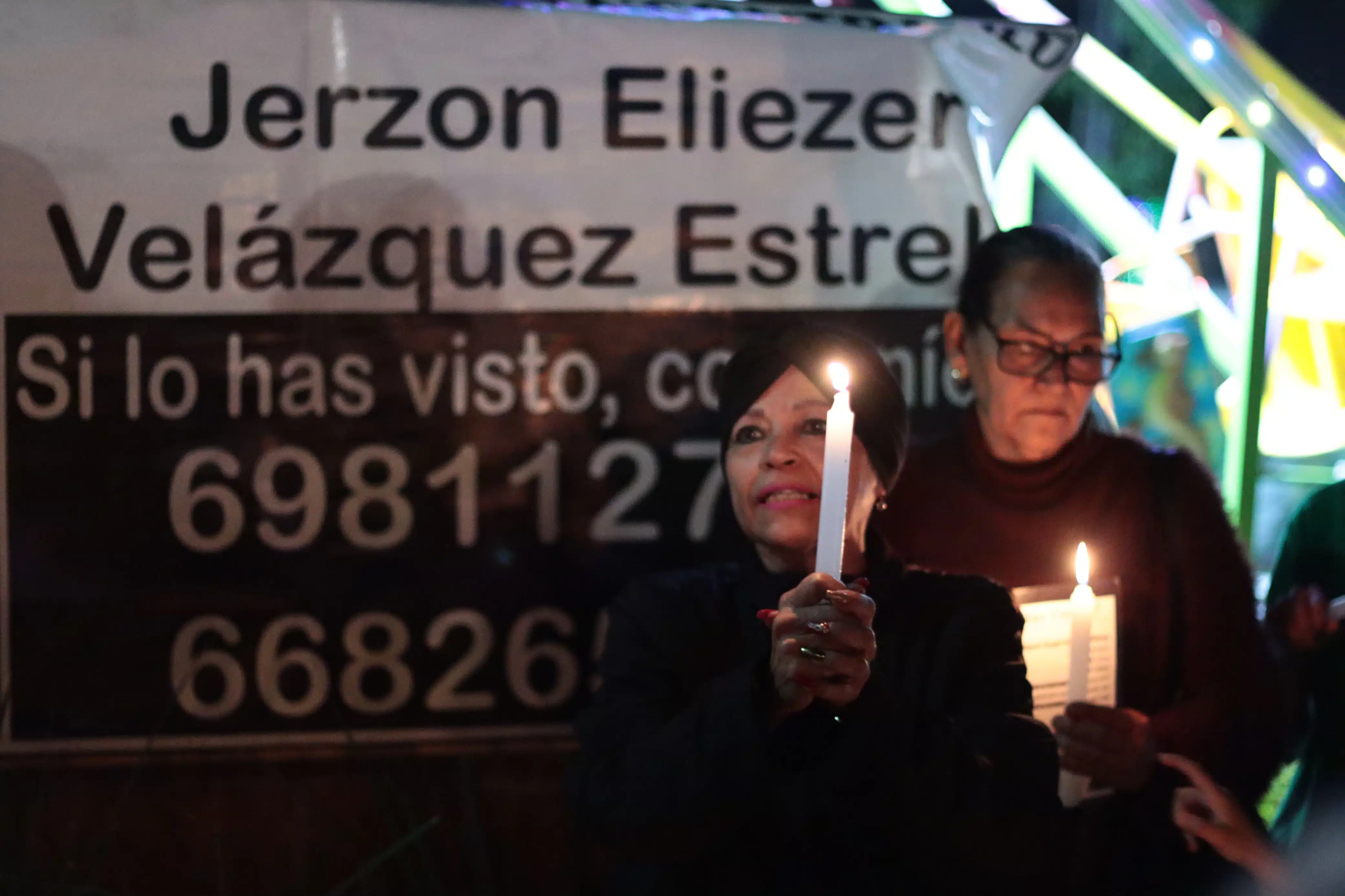 Grupos de búsqueda de desaparecidos realizaron una manifestación pacífica.