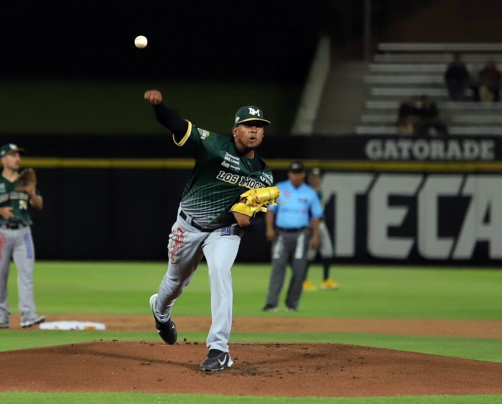 Ronald Bolaños vive su primera experiencia en Liga Mexicana del Pacífico