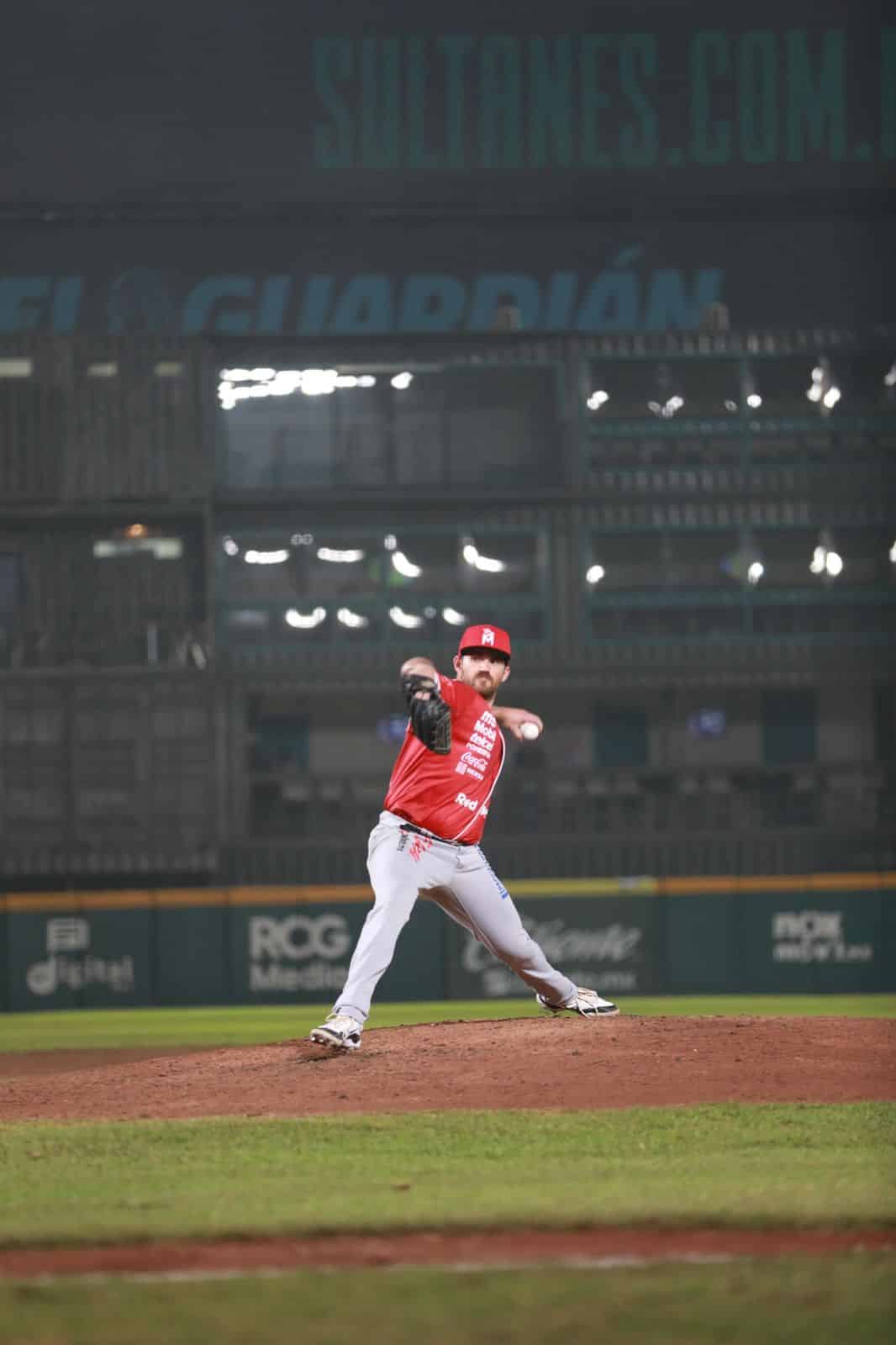 Sacude Sultanes al pitcheo de Venados de Mazatlán.