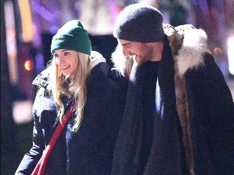 Sophie Turner y Peregrine Pearson confirman su romance con apasionado beso