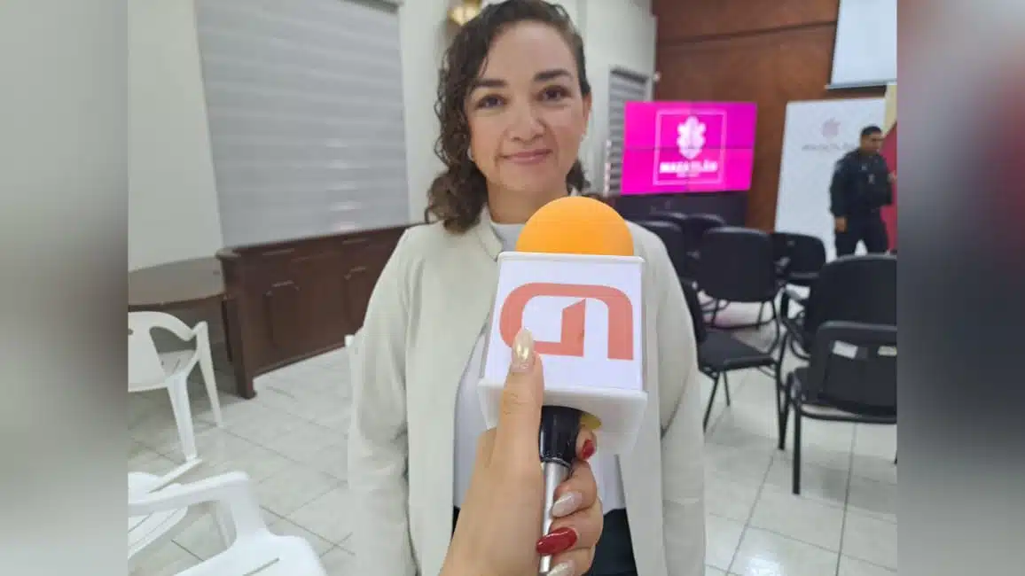 Titular de Ecología municipal y Medio Ambiente de Mazatlán, Eunice Murúa Figueroa.