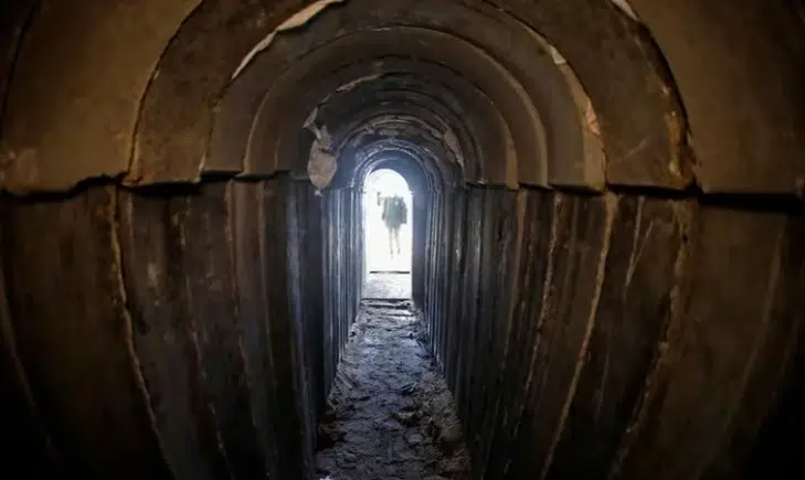Israel empieza a inundar túneles en Gaza
