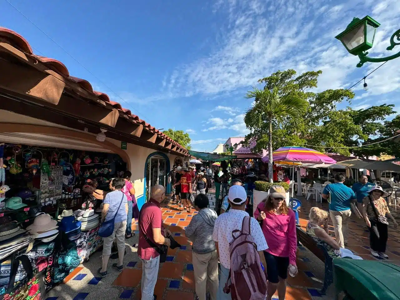 Turistas en Mazatlán.