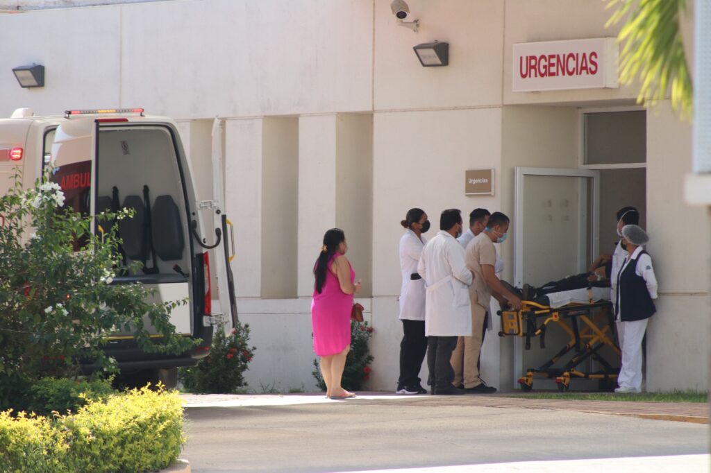 Urgencias, hospital general de Mazatlán.