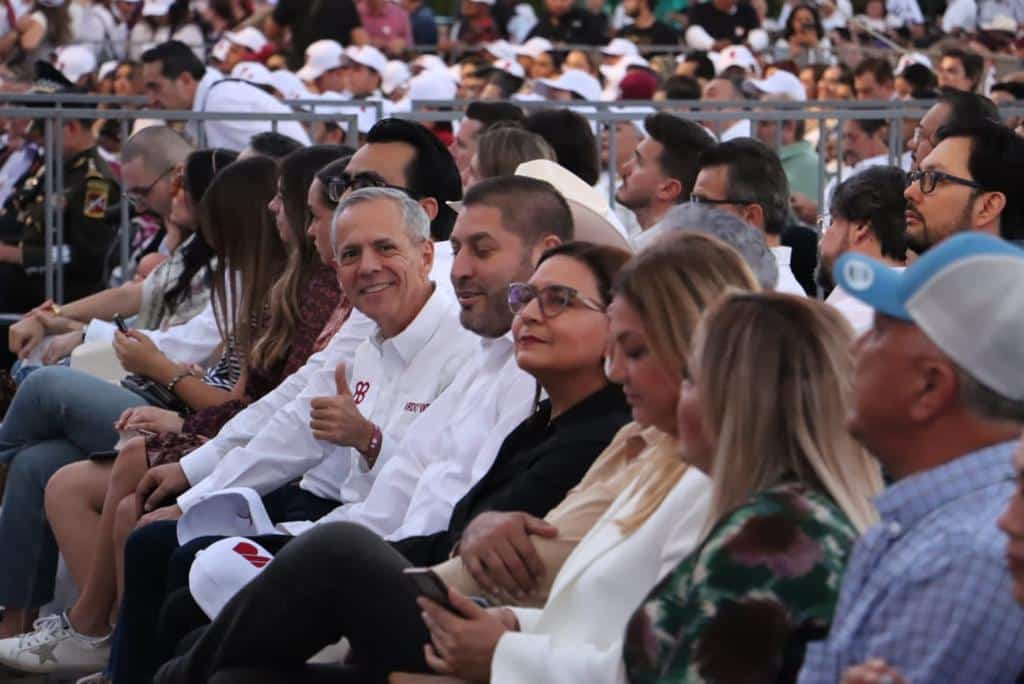 Gerardo Vargas Landeros saluda en Palacio de Gobierno