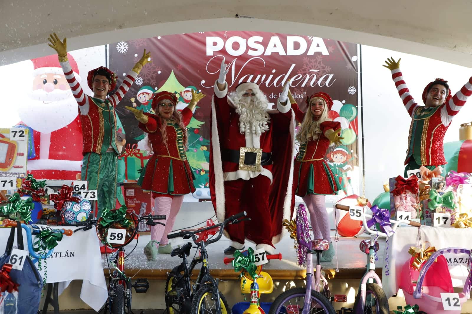 Gobierno y DIF Mazatlán dan inicio a las posadas navideñas en colonias populares y zonas rurales