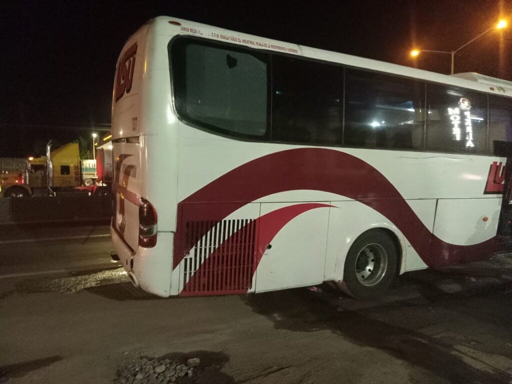 Unidad de transporte en Maza