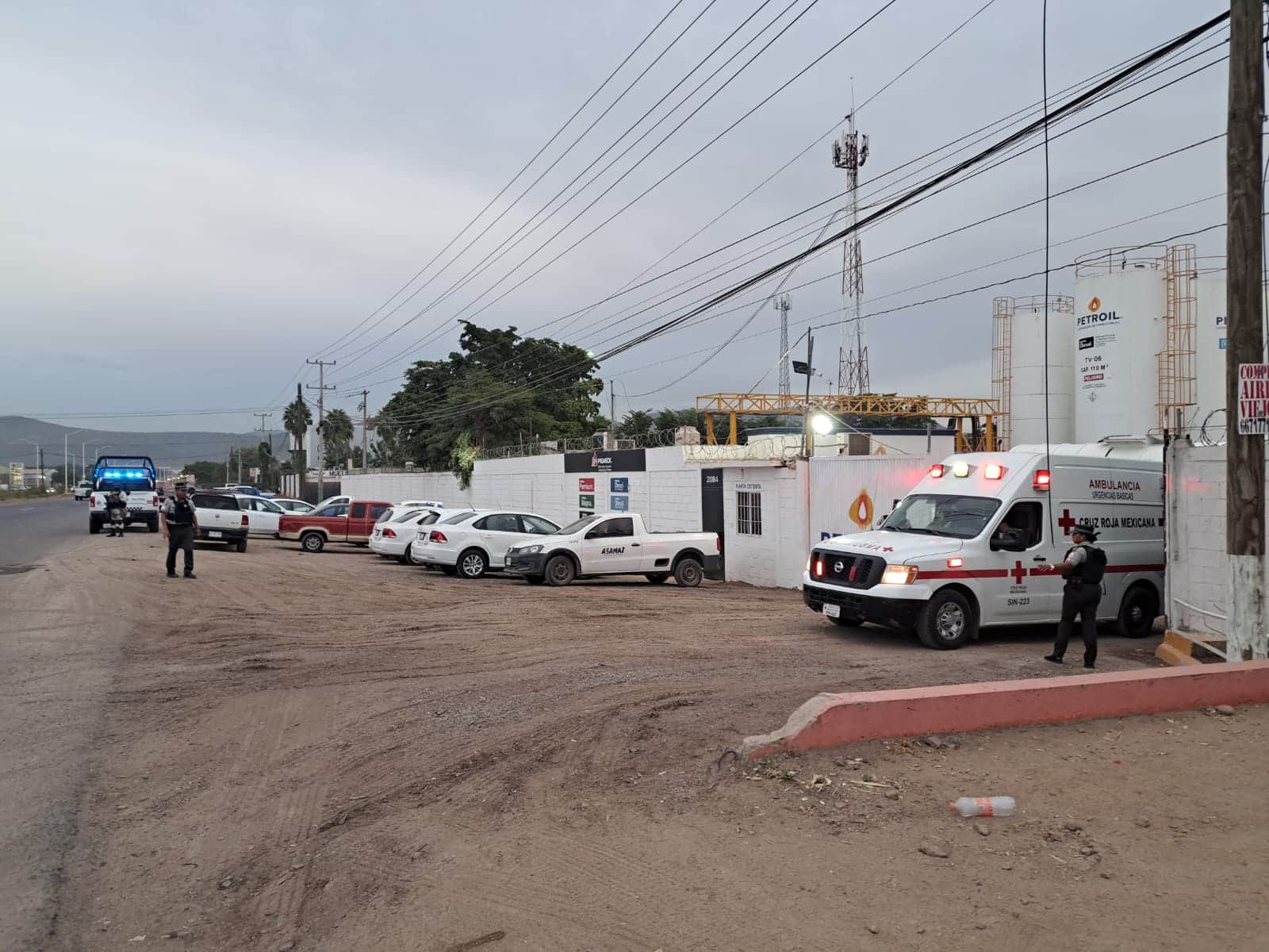 El accidente ocurrió en el libramiento sur Benito Juárez, mejor conocido como La Costerita, en el sector sur de Culiacán.