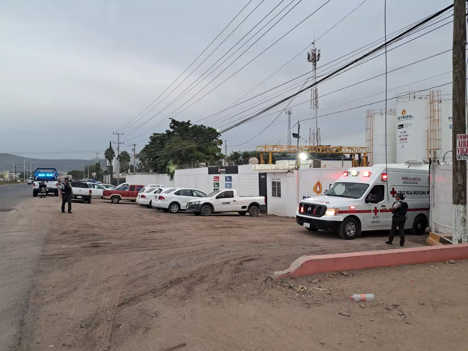 El accidente ocurrió en el libramiento sur Benito Juárez, mejor conocido como La Costerita, en el sector sur de Culiacán.