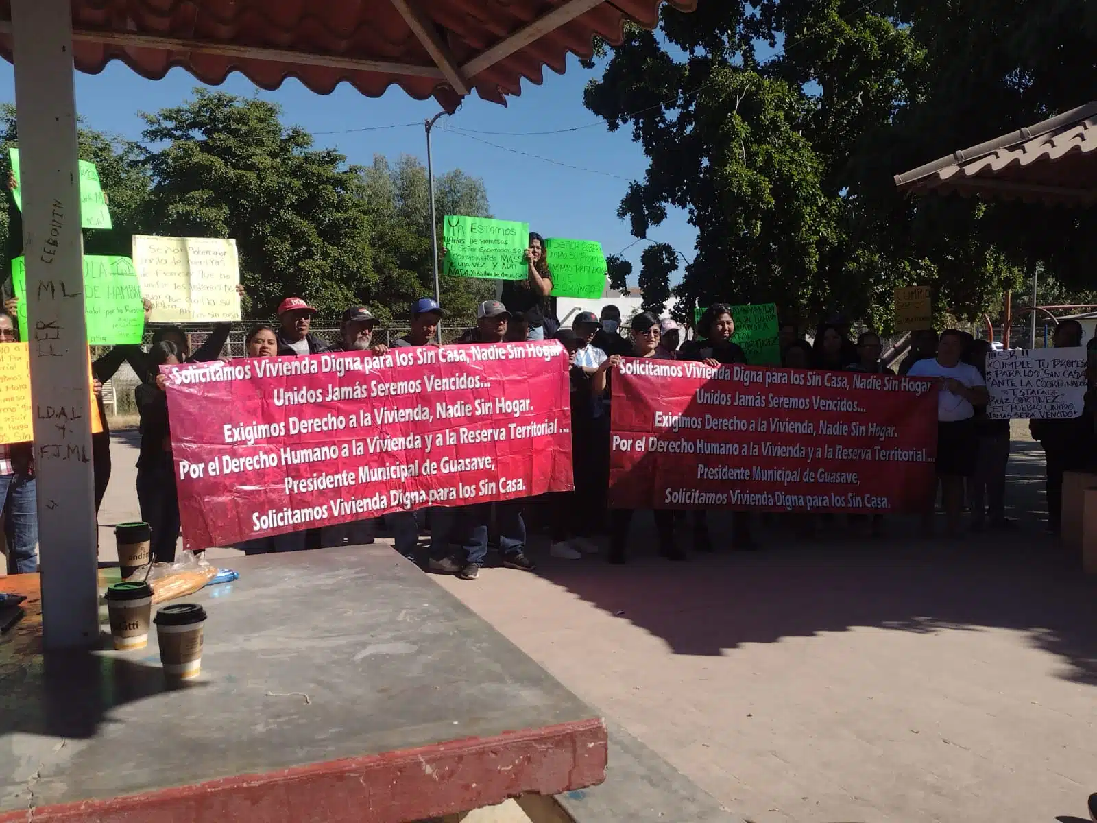 Manifestación en El Campestre en apoyo a huelga de hambre en Culiacán