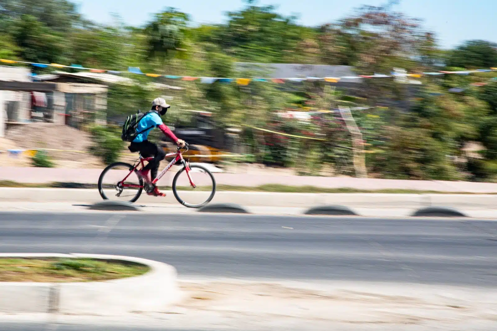 Rehabilitación ciclovía del bulevar Rolando Arjona, en Culiacán.