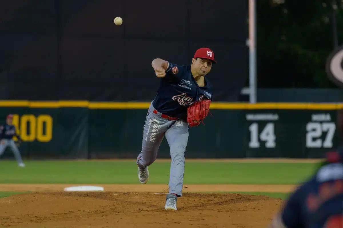 Eduardo Vera abrió y ganó el juego de este domingo por los Águilas de Mexicali