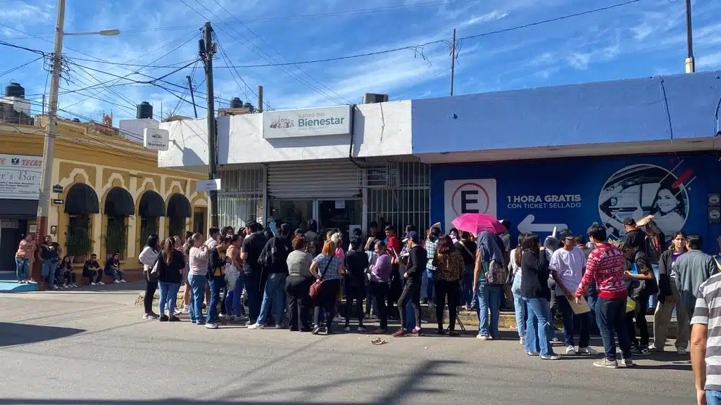 Fila de personas