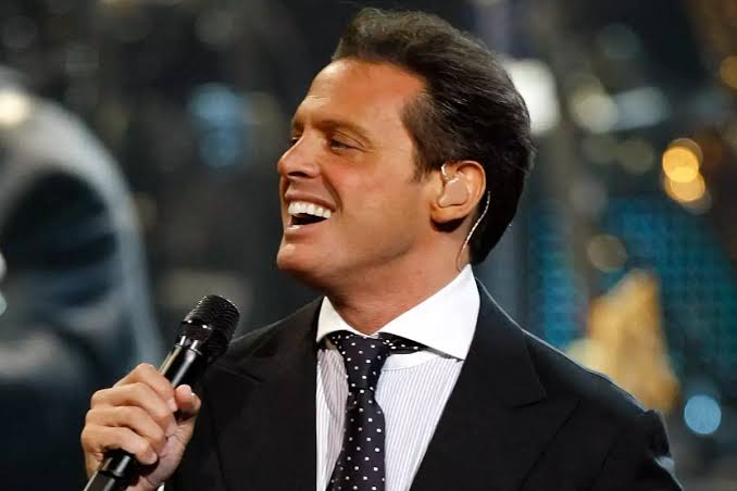 Filtran posibles precios de boletos para concierto de Luis Miguel en Culiacán