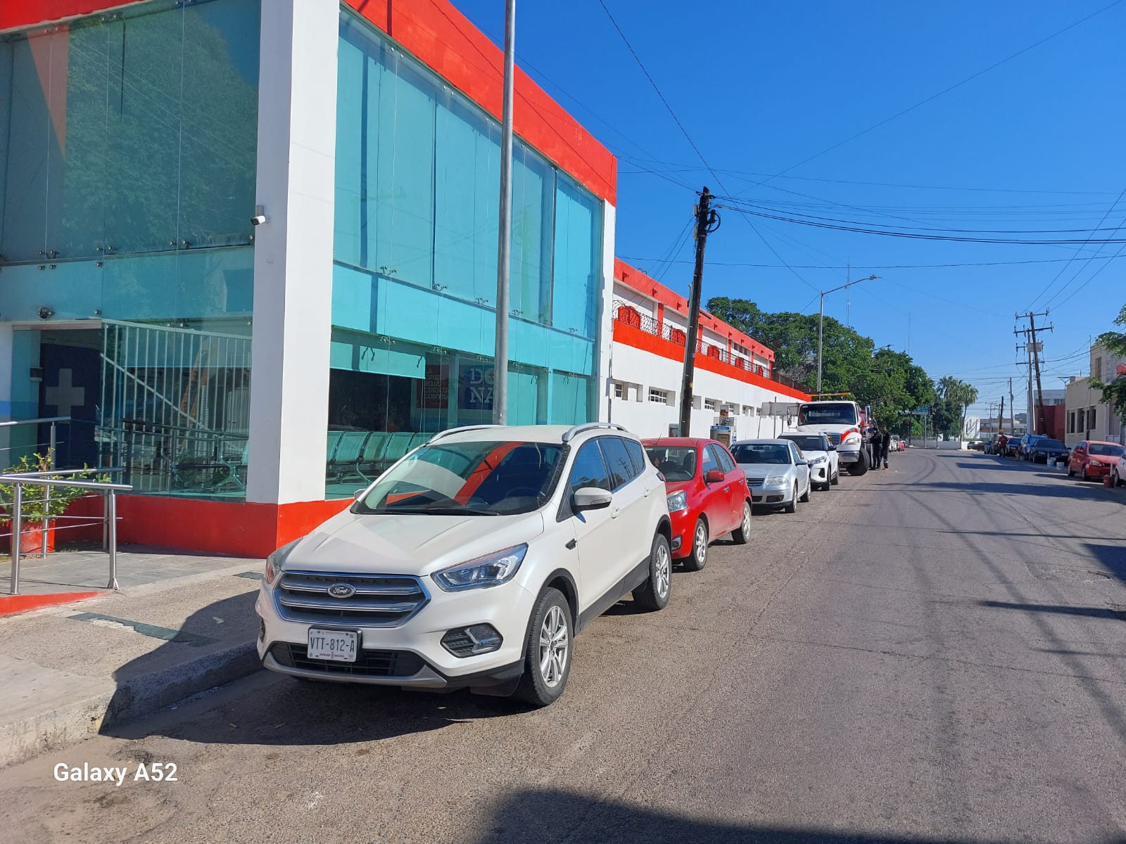 El menor fue llevado con golpes y sin vida a Cruz Roja Mazatlán.