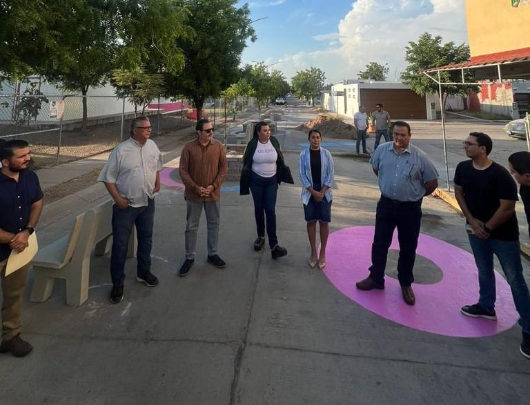 proyecto de peatonalización en el Jardín de Niños “Julia Pastrana”, ubicado en Alturas del Sur