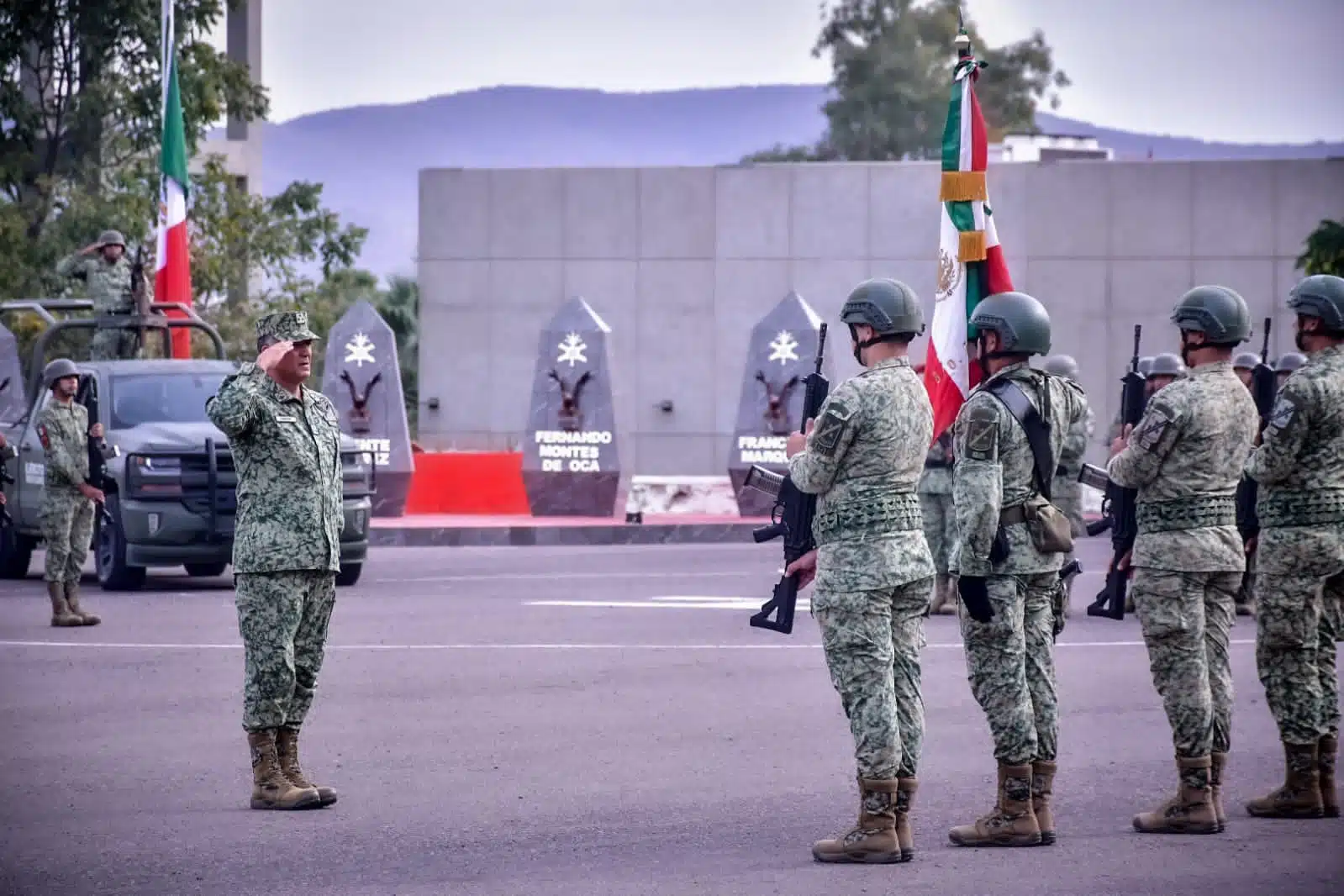 Toma de protesta de Jesús Rigoberto Domínguez como nuevo comandante del Octavo Batallón de Infantería