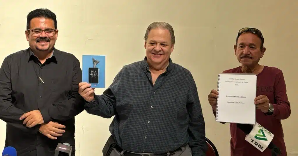 Raúl Rico González y Juan José Rodríguez presentando 