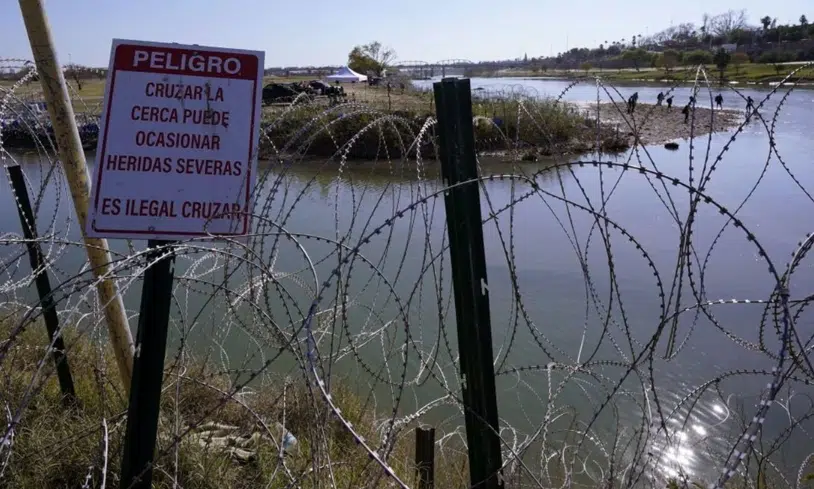 Tribunal Supremo de EU avala retirar alambre de púas en frontera Texas - México
