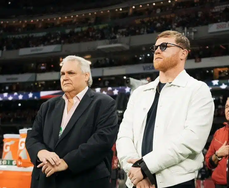 Carlos Bremer y Saul Canelo Alvarez