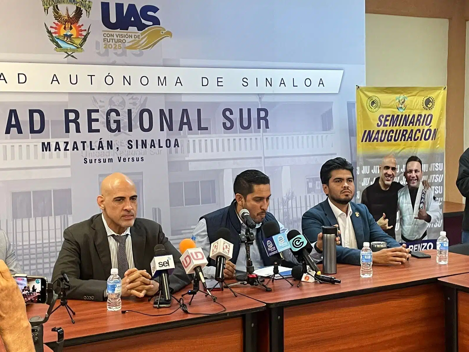 Conferencia de prensa en Mazatlán de convenio por parte de la UAS entre México y Emiratos Árabes