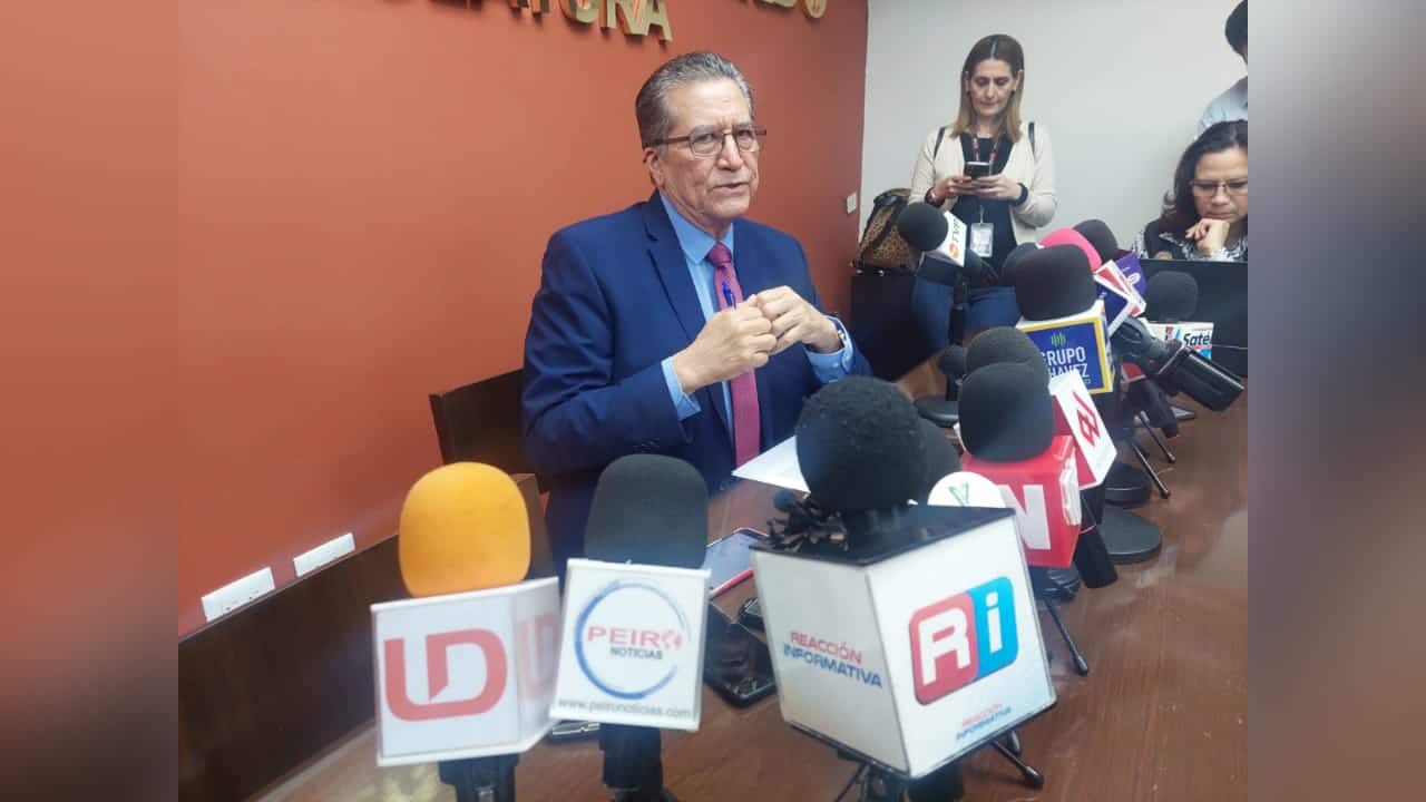 diputado presidente de la Junta de Coordinación Política (Jucopo) del Congreso del Estado, Feliciano Castro Meléndrez