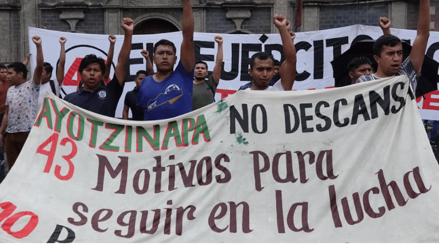 protesta por desaparición de Ayotnizapa