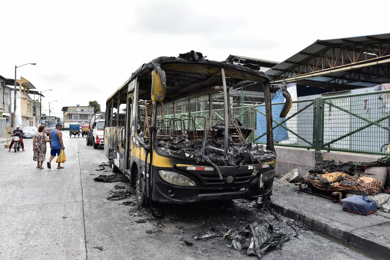 En ataques violentos de Ecuador han muerto al menos 8 personas