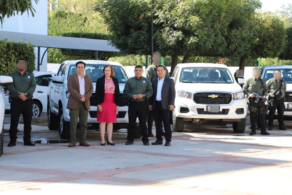 Nuevas camionetas pickup S10, para el equipo de la policía de investigación de Culiacán.