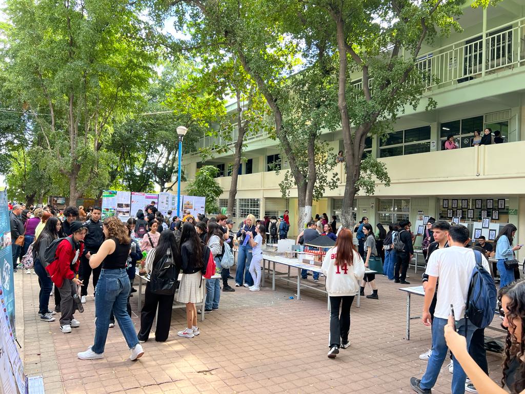 Alumnos de la Facultad de Arquitectura.